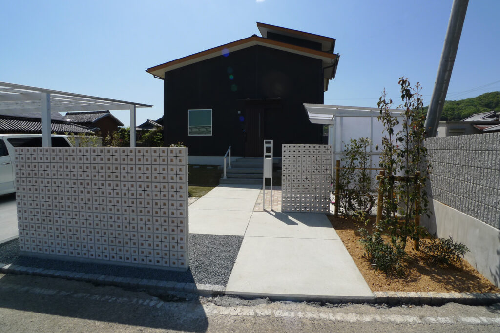 Fhouse_01