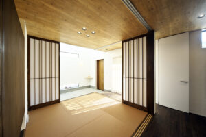 int_hhouse_02