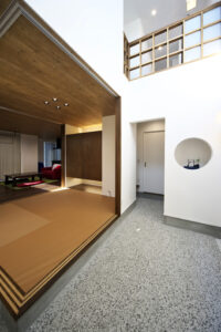 int_hhouse_05