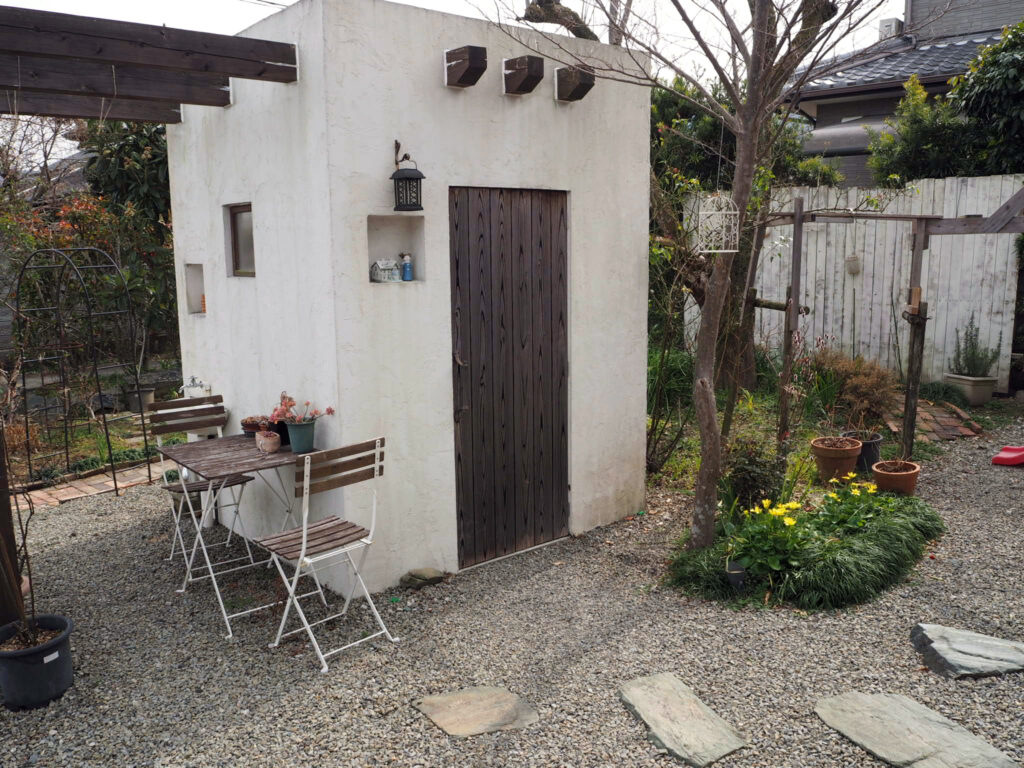 Nhouse_int_gaikangarden
