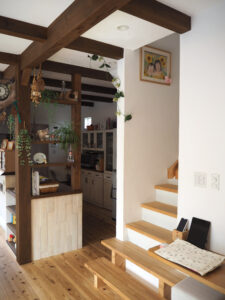Nhouse_int_int01