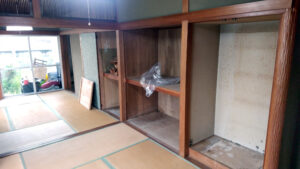 BEFORE_waroom02